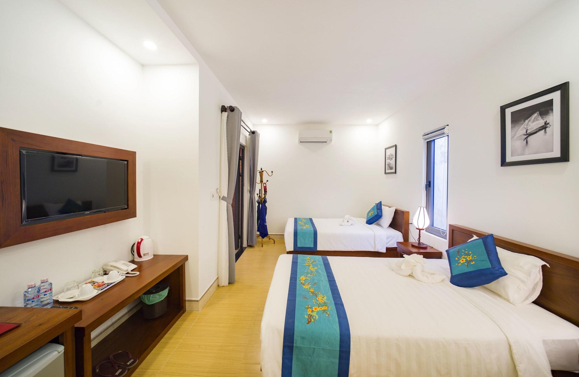 River Waves Villa Hoi An Exterior photo