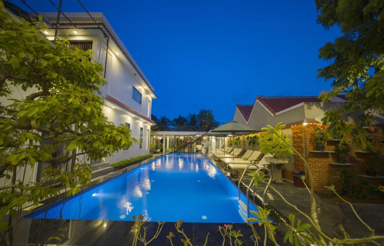 River Waves Villa Hoi An Exterior photo
